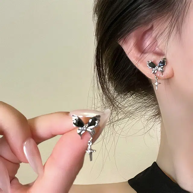 沂茹 精致可爱千禧 甜酷风蝴蝶 合金 耳环 女款