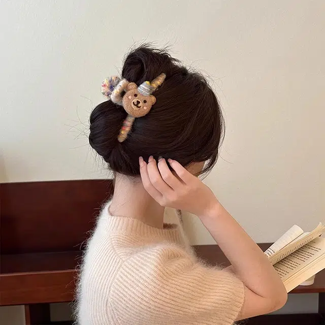 沂茹 可爱小熊毛绒温柔甜美彩色豆豆毛球抓夹鲨鱼夹发抓 发夹 女款