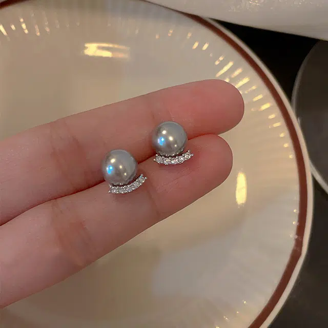 沂茹 时尚森系精致小众设计感闪钻灰色珠子优雅气质简约几何个性日常通勤百搭 合金 耳钉 女款
