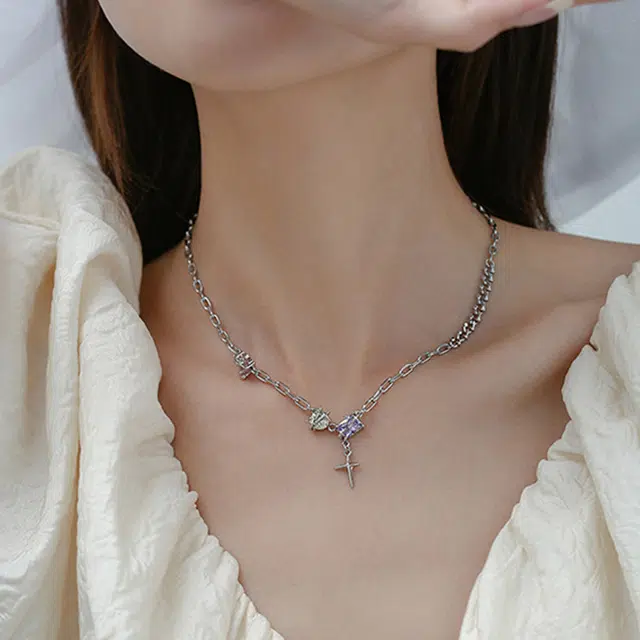 沂茹 精致闪耀简约小众设计气质少女可爱甜美四芒星拼接 合金 项链 女款