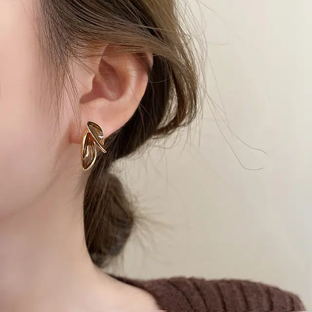 沂茹 棕色落叶耳饰 小众设计氛围感 耳钉 女款