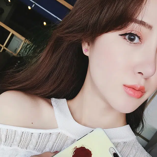 沂茹 少女心甜美爱心气质韩国个性 水晶 玉石耳环 女款