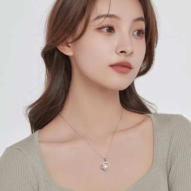 S925
