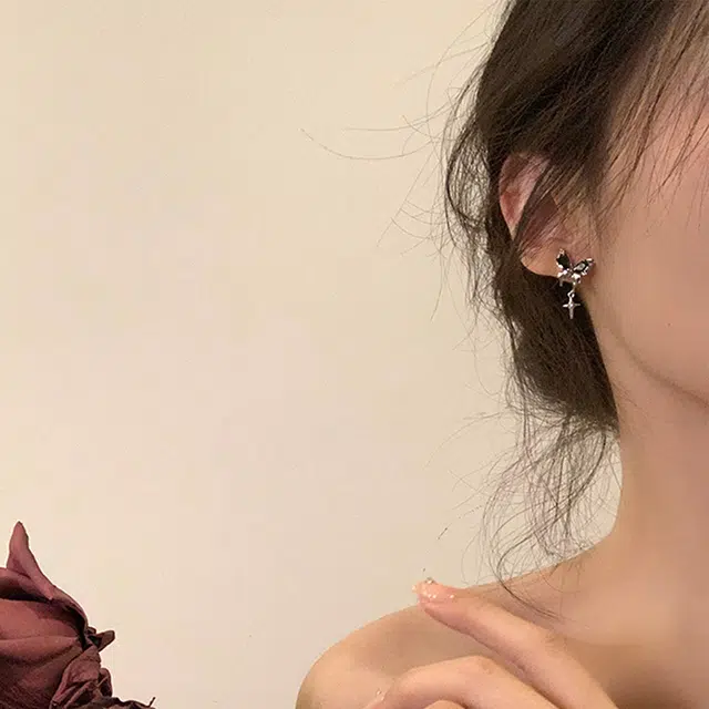 沂茹 精致可爱千禧 甜酷风蝴蝶 合金 耳环 女款
