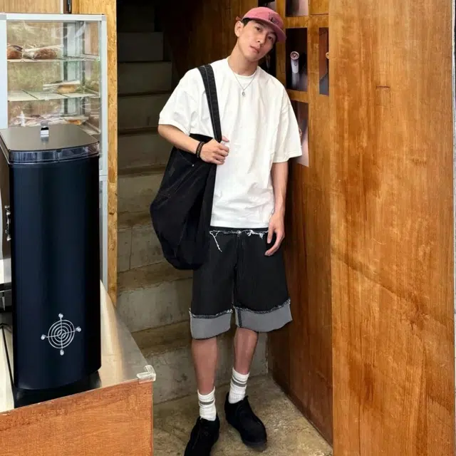BONAS