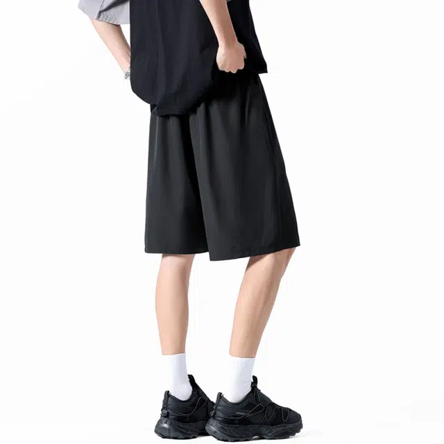 依文 潮流通勤舒适柔软直筒纯色五分裤穿搭垂感简约时尚百搭宽松户外运动复古休闲短裤 男女同款