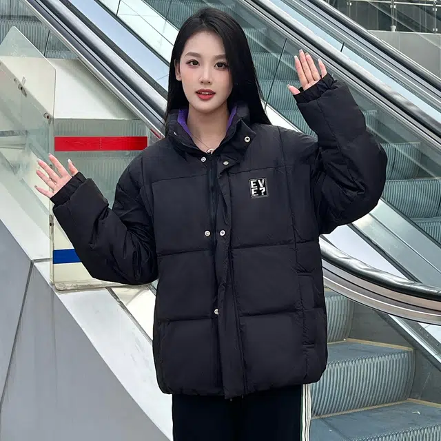 EVE Jeans logo