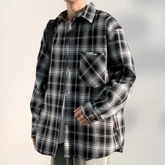 AWAO
