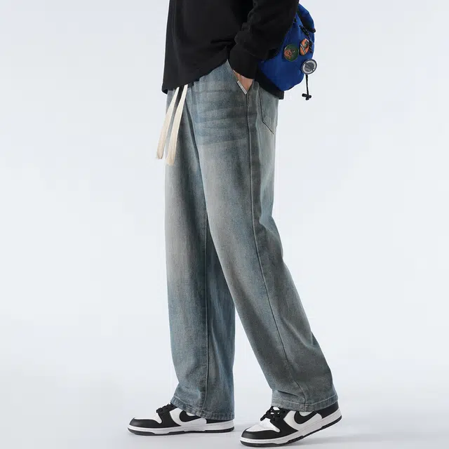 EVE Jeans logo