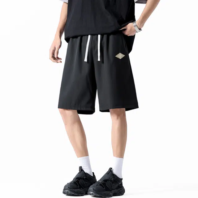 依文 潮流通勤舒适柔软直筒纯色五分裤穿搭垂感简约时尚百搭宽松户外运动复古休闲短裤 男女同款