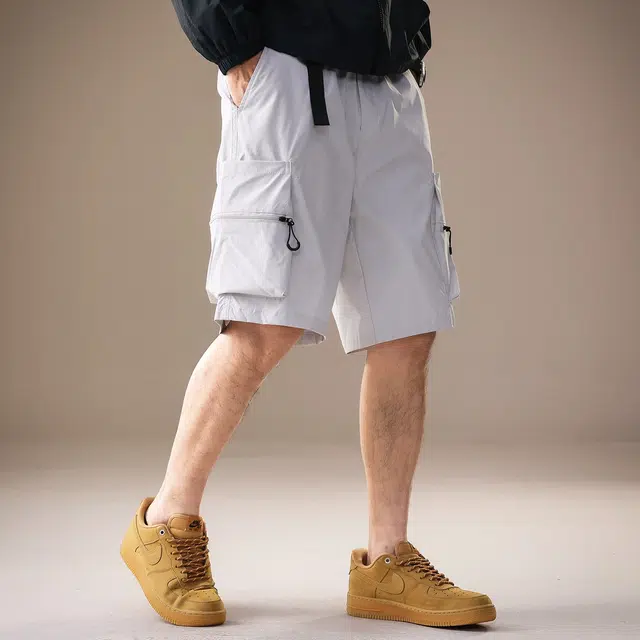 贵色 夏季 纯色简约风格拉链多口袋设计男士日常出行穿搭潮流时尚百搭户外速干沙滩休闲五分工装短裤 宽松 男女同款