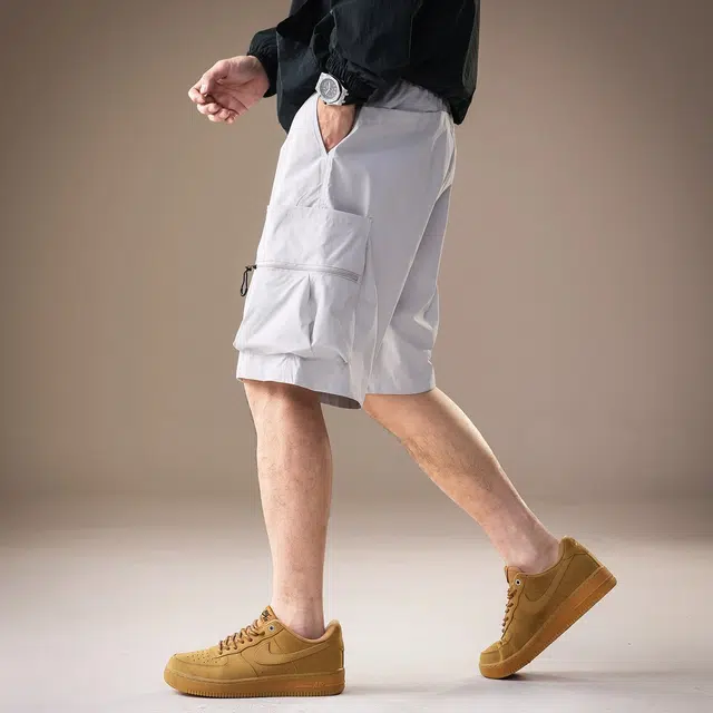 贵色 夏季 纯色简约风格拉链多口袋设计男士日常出行穿搭潮流时尚百搭户外速干沙滩休闲五分工装短裤 宽松 男女同款