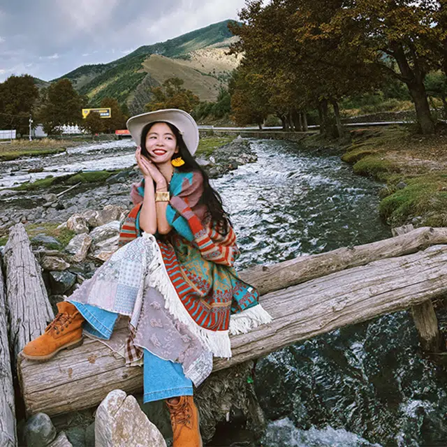 心水好物 民族风氛围感旅游穿搭旅行拍照出片外搭流苏保暖户外 聚酯纤维 披肩 女款