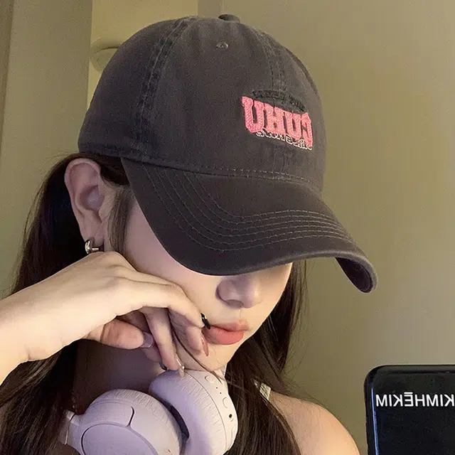 100