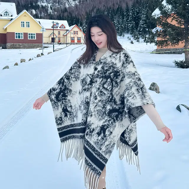 心水好物 复古名族风水墨画双面斗蓬外套女生秋季宽松流苏百搭保暖空调房上衣外搭 聚酯纤维 披肩 女款