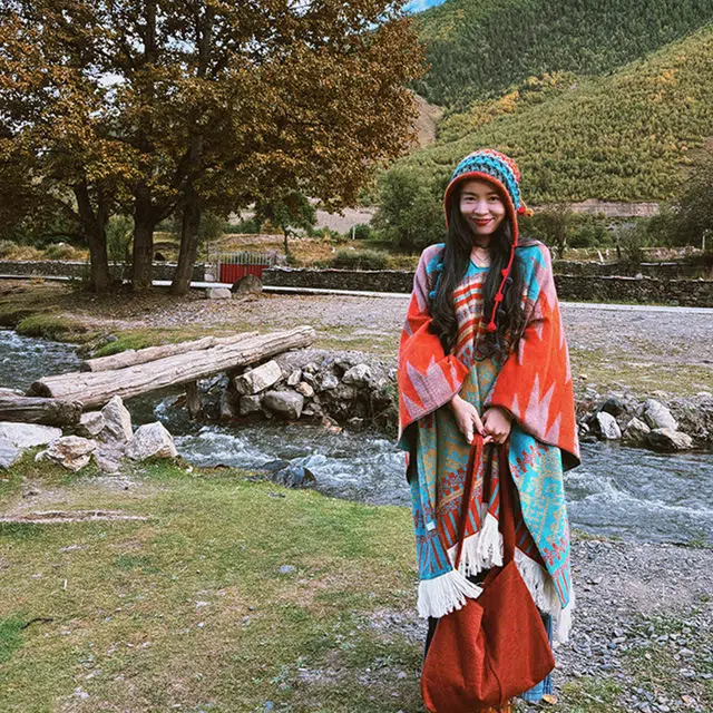 心水好物 民族风氛围感旅游穿搭旅行拍照出片外搭流苏保暖户外 聚酯纤维 披肩 女款