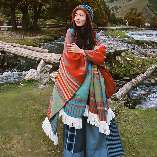 心水好物 民族风氛围感旅游穿搭旅行拍照出片外搭流苏保暖户外 聚酯纤维 披肩 女款
