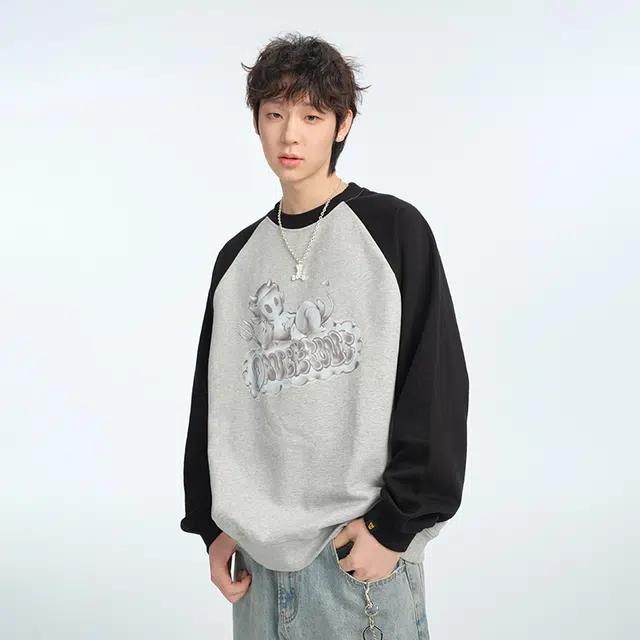 DANGEROUSPEOPLE Little Devil Series Pullover Raglan Sleeve Sweatshirt