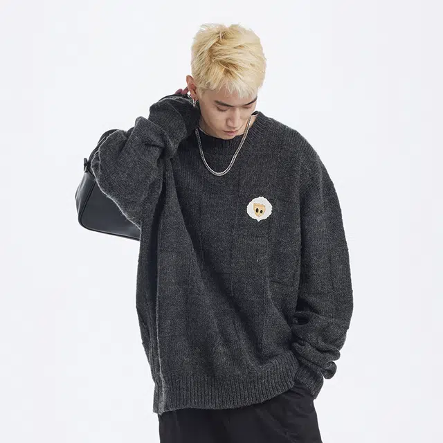 DANGEROUSPEOPLE Sweater