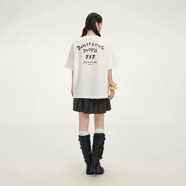 DANGEROUSPEOPLE T