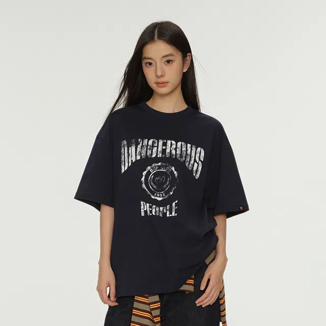 DANGEROUSPEOPLE T