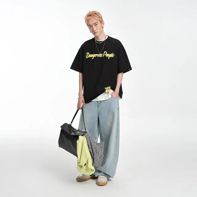 DANGEROUSPEOPLE T