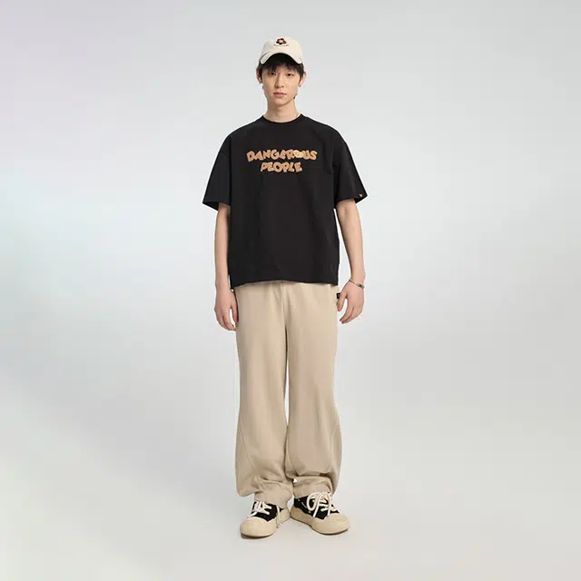 DANGEROUSPEOPLE T