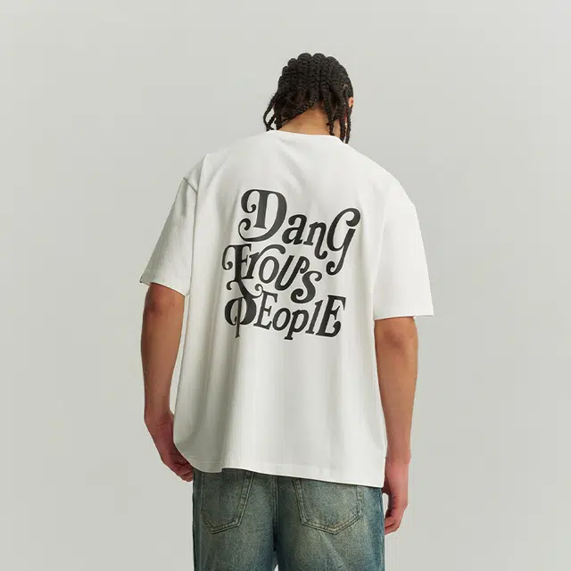 DANGEROUSPEOPLE T