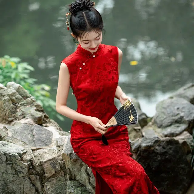 果瑱 新中式复古旗袍小众设计感收腰性感修身气质礼服短袖连衣裙 女款