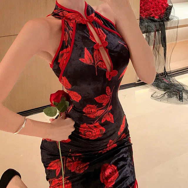 果瑱 国风新中式改良款旗袍性感辣妹复古修身显瘦气质优雅时尚舒适高腰立领不规则开叉喜庆少女年轻印花丝绒短款无袖连衣裙 女款
