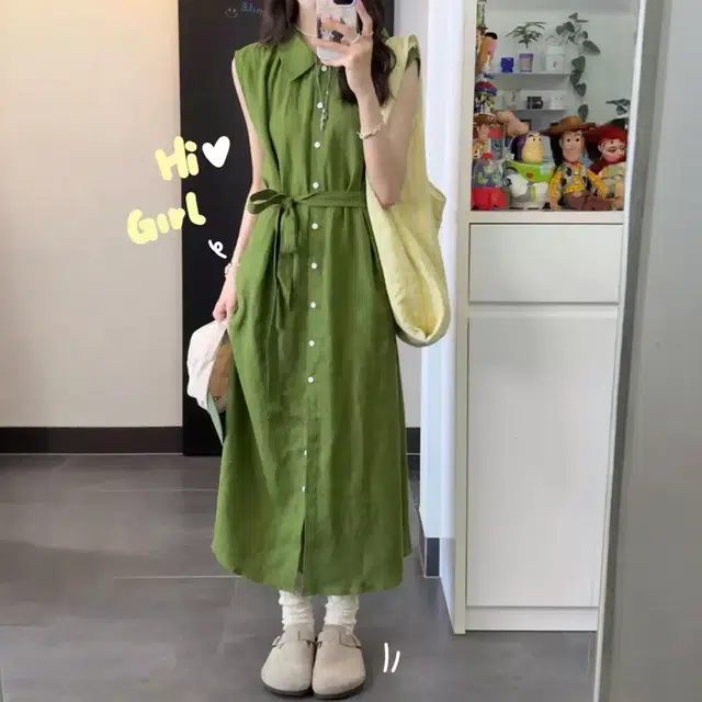 果瑱 海岛度假高级感法式复古收腰长裙文艺风简约日常通勤无袖连衣裙 女款