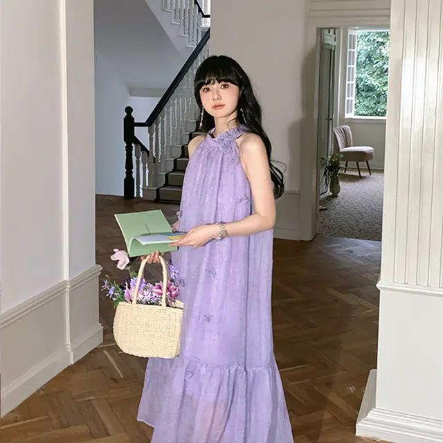 果瑱 海边度假复古高级感优雅挂脖花朵小众收腰修身长裙无袖连衣裙 女款