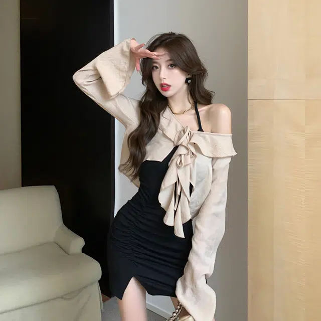 依钗 韩版小众纯欲风修身纯色长袖时尚百搭设计感裙装裙装套装 女款