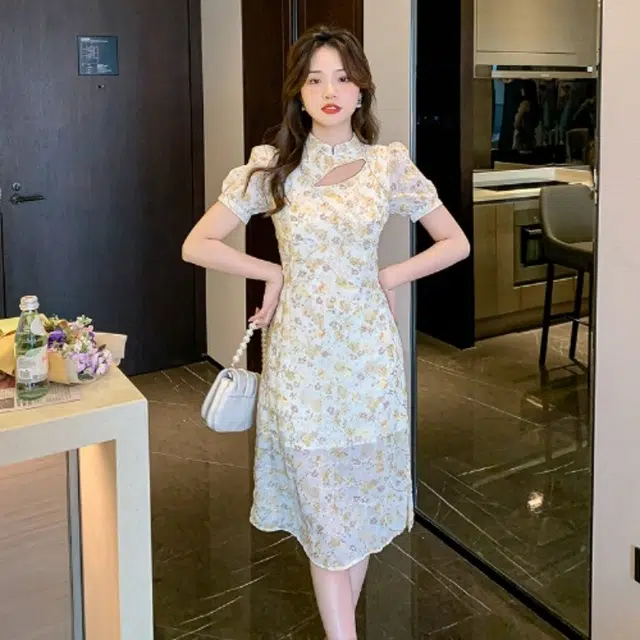 果瑱 新中式甜美穿搭极简主义小清新旗袍学院风元气穿搭文艺改良日常可穿年轻款少女小众收腰显瘦碎花短袖连衣裙 女款