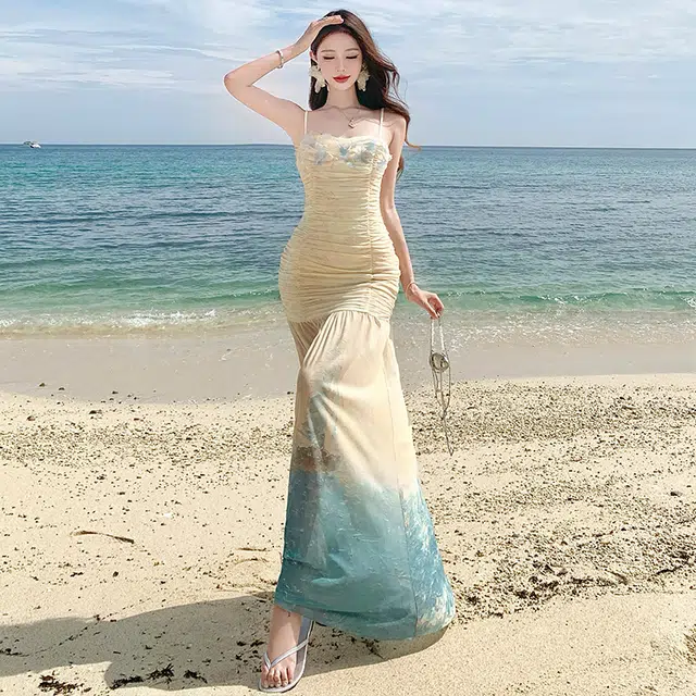 果瑱 百搭时尚气质简约优雅吊带连衣裙 女款
