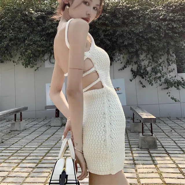 果瑱 法式复古时尚舒适针织夏季海边度假风背心包臀短裙子性感露背纯欲辣妹显瘦优雅简约吊带连衣裙 女款