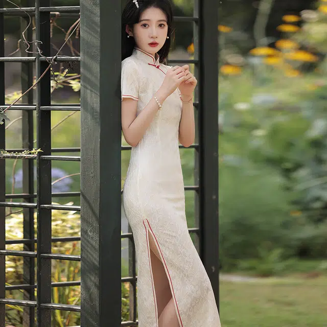 果瑱 蕾丝长款优雅复古简约日常通勤时尚舒适短袖连衣裙 女款