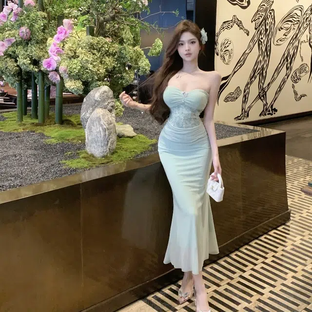 V