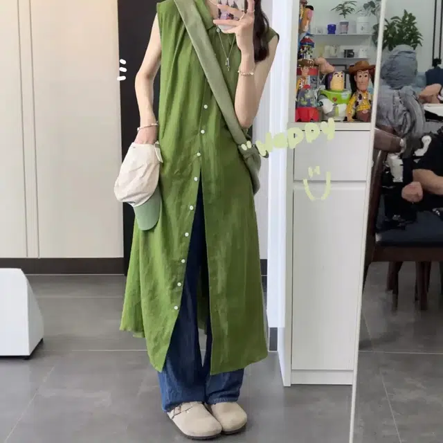 果瑱 海岛度假高级感法式复古收腰长裙文艺风简约日常通勤无袖连衣裙 女款