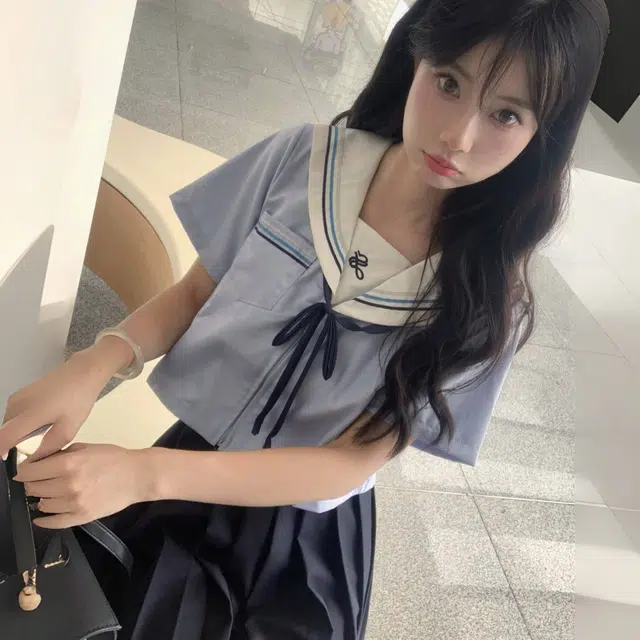 果瑱 日系学院风小众设计感基础款可爱甜美上衣简约短裙制服 女款