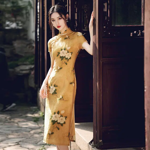 果瑱 法式复古优雅气质修身性感精致名媛清新时尚长款雪纺旗袍小众设计感收腰山茶花文艺感短袖连衣裙 女款