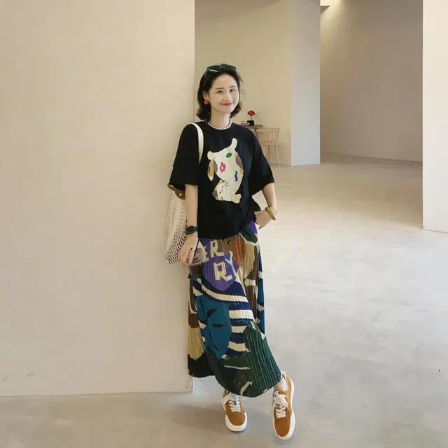 果瑱 优雅气质修身性感精致高端名媛时尚印花休闲舒适百搭小众高级设计感上衣百褶半身裙两件套裙装套装 女款