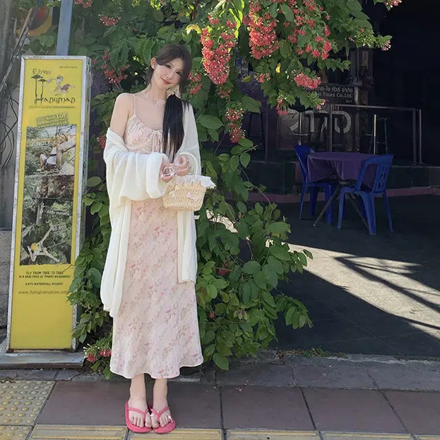 果瑱 千金高级感甜美小个子穿搭碎花拼接长裙旅游度假可爱修身吊带连衣裙 女款