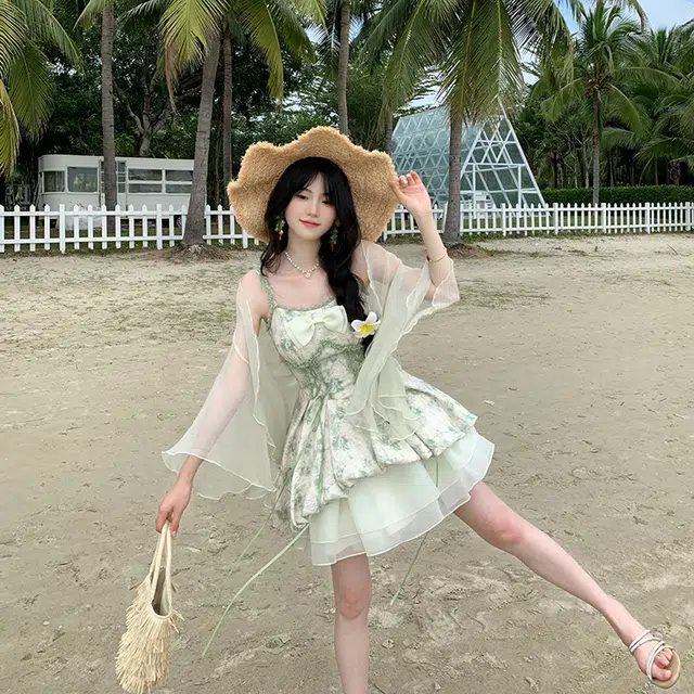 果瑱 法式甜美晕染印花收腰大蝴蝶结花苞公主吊带清新减龄独特漂亮显瘦遮肉夏季吊带碎花连衣裙短裙搭配薄开衫防晒裙装套装 女款