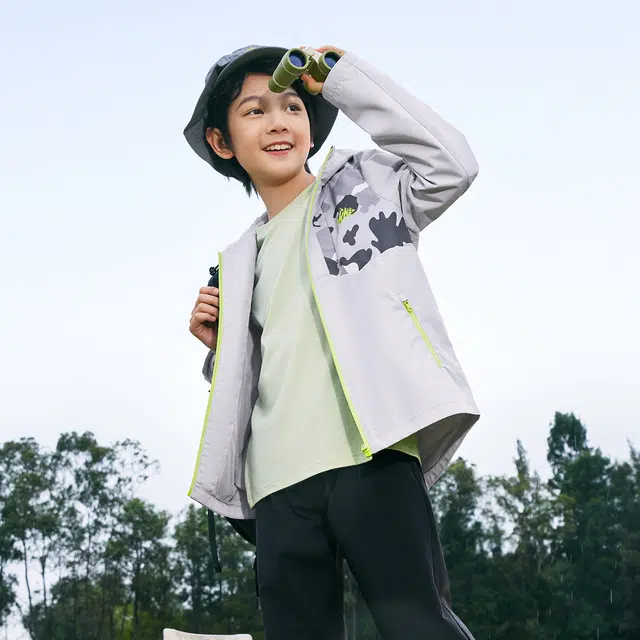 鸿星尔克儿童大衣 户外系列 简约舒适连帽长袖 钛金灰 青少年