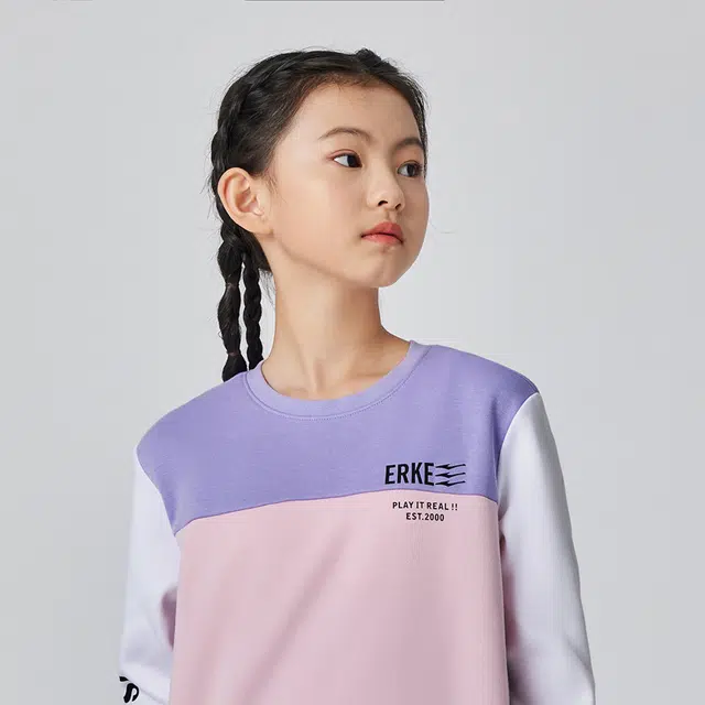 尔克儿童 鸿星尔克 童装 撞色字母印花落肩袖卫衣束脚休闲裤加绒加厚保暖套装 女童 冰沙紫