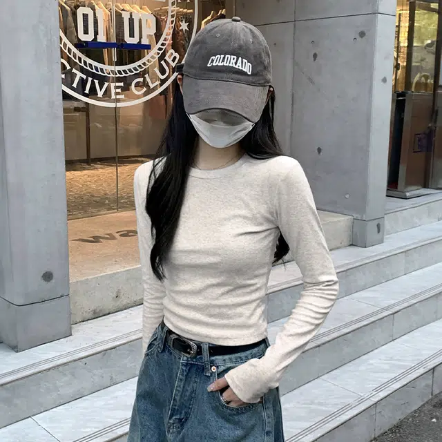 V T