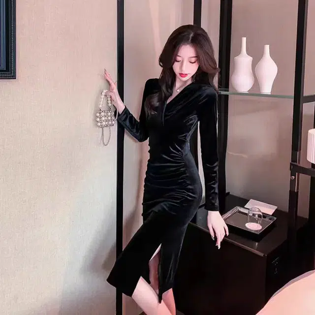 V