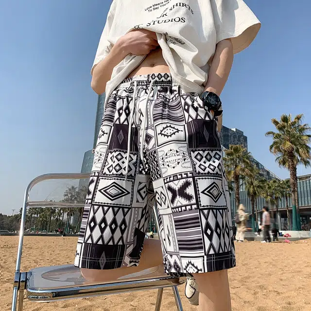 美力城 美式复古印花满印抽绳宽松速干凉感休闲短裤 男女同款