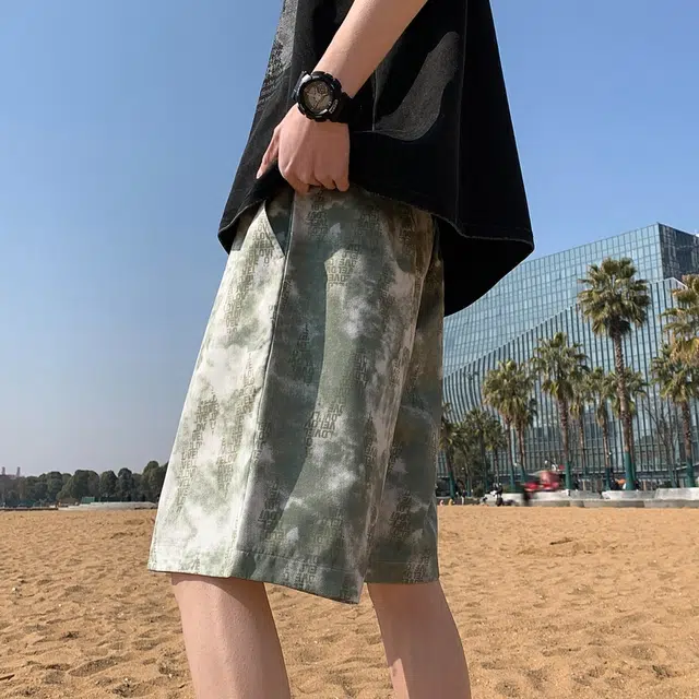 美力城 美式高街扎染抽绳五分裤满印花纹宽松沙滩休闲短裤 男女同款